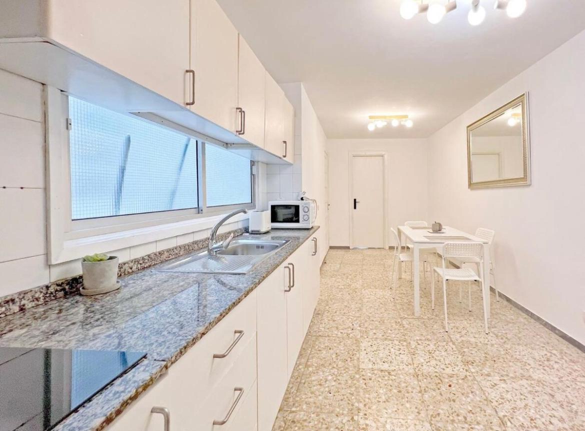 Cozy 2Bedroom Apartments In Los Cristianos アロナ エクステリア 写真